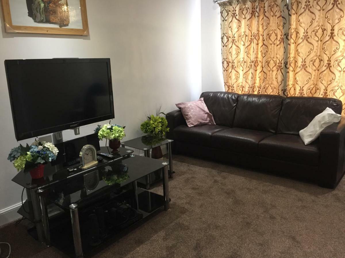 מידלסבורו Alphalink Lodge מראה חיצוני תמונה
